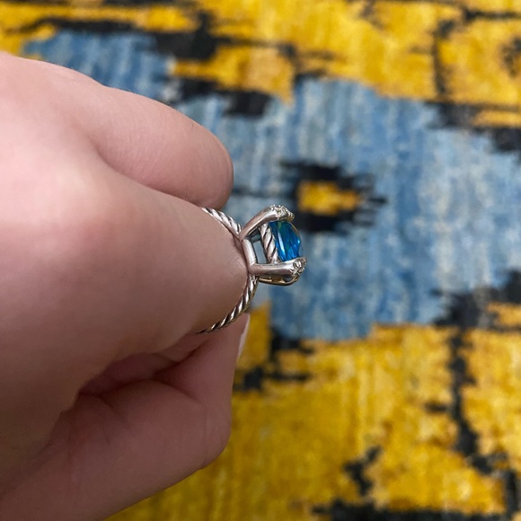 Beautiful new without tags, David Yurman ring. Size 7.5 - Picture 2 of 7